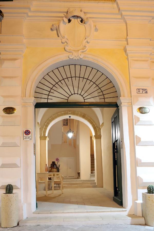 Palazzo Castiglione Bed & Breakfast Gallipoli Exterior photo