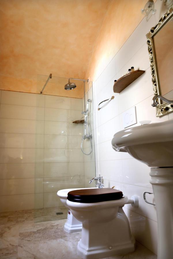 Palazzo Castiglione Bed & Breakfast Gallipoli Exterior photo
