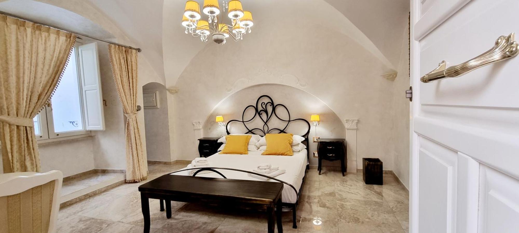 Palazzo Castiglione Bed & Breakfast Gallipoli Exterior photo