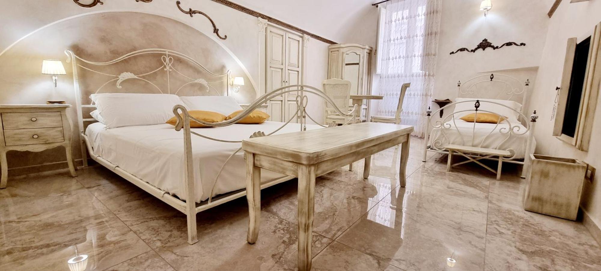 Palazzo Castiglione Bed & Breakfast Gallipoli Exterior photo